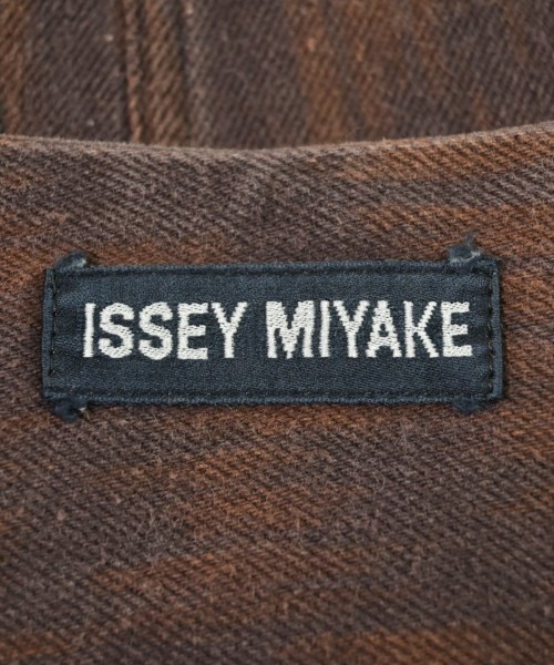 ISSEY MIYAKE MEN（イッセイ　ミヤケ　メン）カジュアルシャツ 茶 サイズ:M メンズ/2200611226082