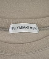 ISSEY MIYAKE MEN（イッセイ　ミヤケ　メン）Tシャツ・カットソー ベージュ サイズ:M メンズ/2200611226198