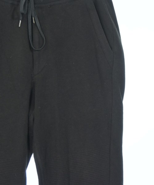 ISSEY MIYAKE MEN（イッセイ　ミヤケ　メン）クロップドパンツ 黒 サイズ:3(L位) メンズ/2200667383135