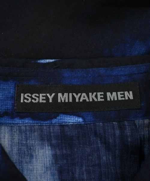 ISSEY MIYAKE MEN（イッセイ　ミヤケ　メン）カジュアルシャツ 青 サイズ:1(S位) メンズ/2200678089026