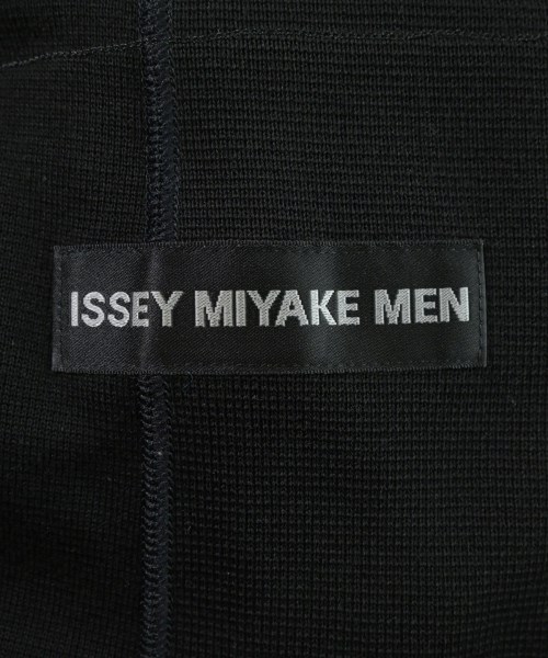 ISSEY MIYAKE MEN（イッセイ　ミヤケ　メン）その他 黒 サイズ:3(L位) メンズ/2200678648056