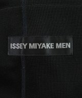ISSEY MIYAKE MEN（イッセイ　ミヤケ　メン）その他 黒 サイズ:3(L位) メンズ/2200678648056