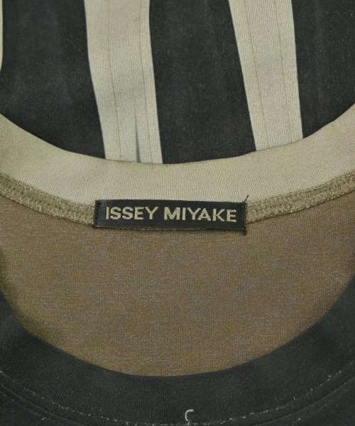 ISSEY MIYAKE（イッセイミヤケ）Tシャツ・カットソー 黒 サイズ:2(M位) メンズ/2200681856011