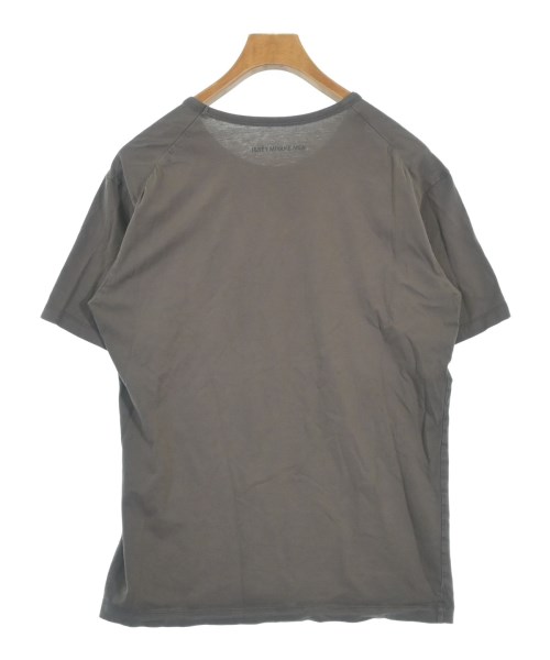 ISSEY MIYAKE MEN（イッセイ　ミヤケ　メン）Tシャツ・カットソー グレー サイズ:2(M位) メンズ/2200697252098