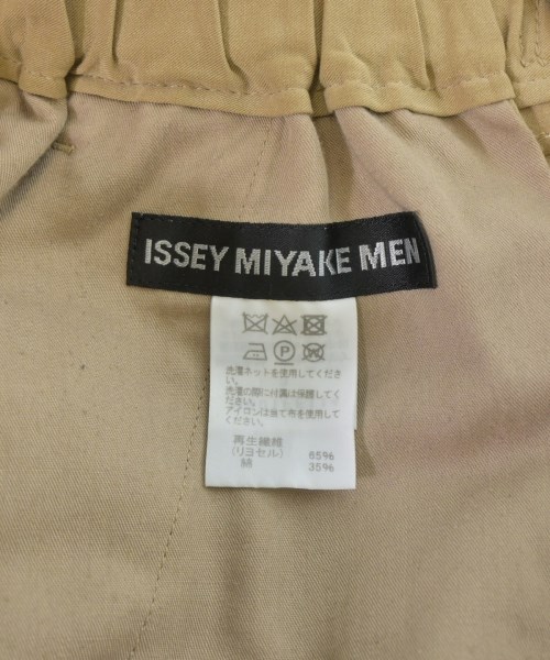 ISSEY MIYAKE MEN（イッセイ　ミヤケ　メン）その他 ベージュ サイズ:3(L位) メンズ/2200697655011