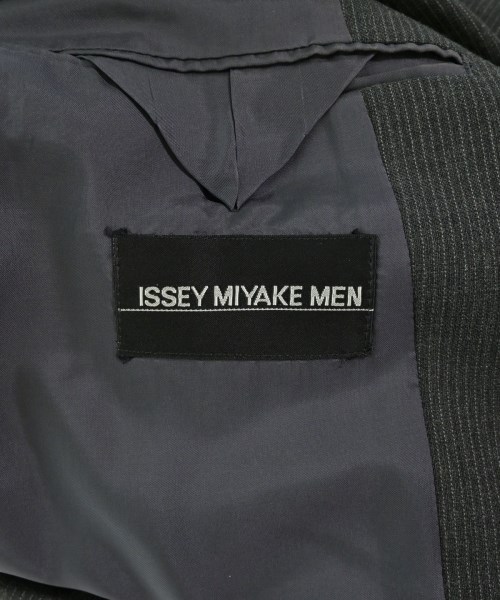 ISSEY MIYAKE MEN（イッセイ　ミヤケ　メン）テーラードジャケット グレー サイズ:XL メンズ/2200695531041