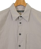 ISSEY MIYAKE MEN（イッセイ　ミヤケ　メン）カジュアルシャツ グレー サイズ:2(M位) メンズ/2200656487097