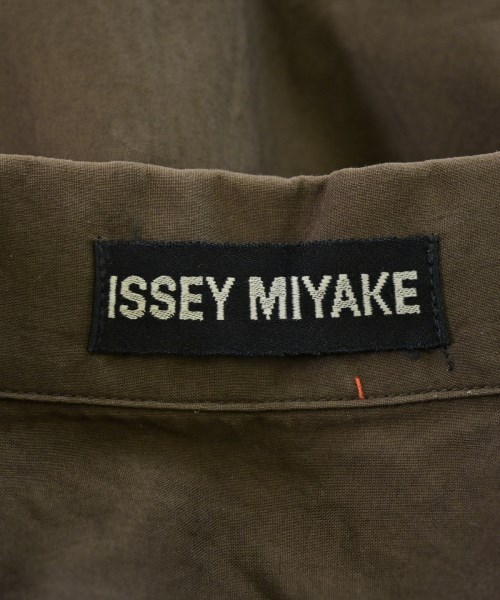 ISSEY MIYAKE MEN（イッセイ　ミヤケ　メン）カジュアルシャツ 茶 サイズ:M メンズ/2200656487127