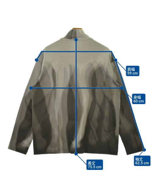 ISSEY MIYAKE MEN（イッセイ　ミヤケ　メン）Tシャツ・カットソー グレー サイズ:3(L位) メンズ/2200651902038
