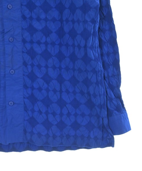 ISSEY MIYAKE MEN（イッセイ　ミヤケ　メン）カジュアルシャツ 青 サイズ:2(M位) メンズ/2200653812496