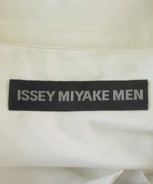 ISSEY MIYAKE MEN（イッセイ　ミヤケ　メン）カジュアルシャツ 白 サイズ:2(M位) メンズ/2200712961011