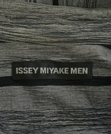 ISSEY MIYAKE MEN（イッセイ　ミヤケ　メン）カジュアルシャツ グレー サイズ:1(S位) メンズ/2200713548068