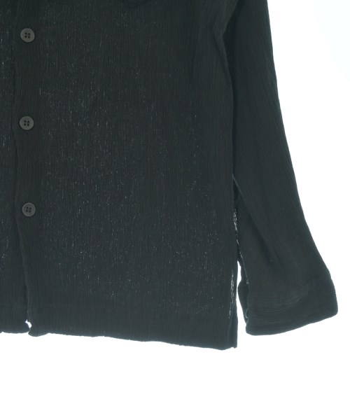 ISSEY MIYAKE MEN（イッセイ　ミヤケ　メン）カジュアルシャツ 黒 サイズ:L メンズ/2200718036058