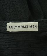 ISSEY MIYAKE MEN（イッセイ　ミヤケ　メン）カジュアルシャツ 黒 サイズ:L メンズ/2200718036058