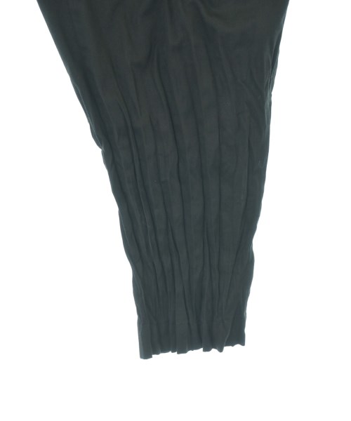 ISSEY MIYAKE MEN（イッセイ　ミヤケ　メン）その他 黒 サイズ:2(M位) メンズ/2200718927059