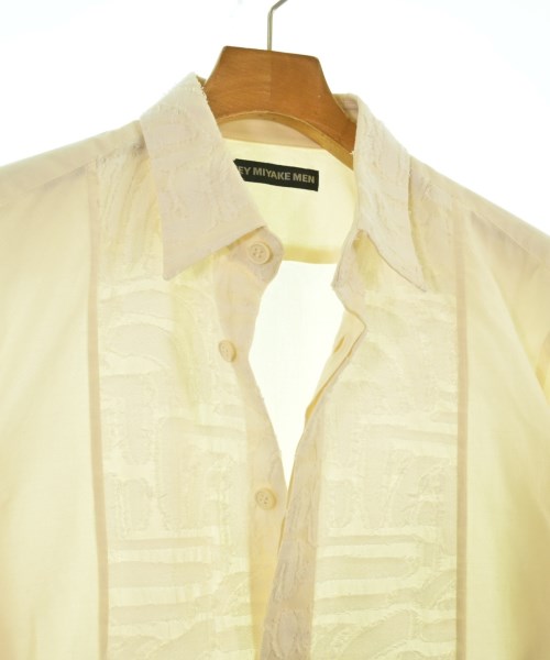 ISSEY MIYAKE MEN（イッセイ　ミヤケ　メン）カジュアルシャツ 白 サイズ:2(M位) メンズ/2200651029032