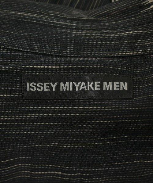 ISSEY MIYAKE MEN（イッセイ　ミヤケ　メン）カジュアルシャツ 黒 サイズ:3(L位) メンズ/2200651515023