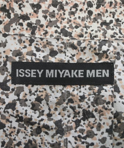 ISSEY MIYAKE MEN（イッセイ　ミヤケ　メン）カジュアルシャツ 白 サイズ:1(S位) メンズ/2200652460018
