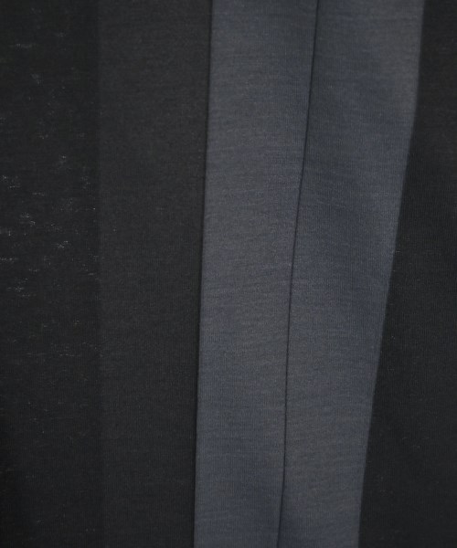 ISSEY MIYAKE MEN（イッセイ　ミヤケ　メン）Tシャツ・カットソー 黒 サイズ:F メンズ/2200703768063