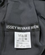 ISSEY MIYAKE MEN（イッセイ　ミヤケ　メン）その他 黒 サイズ:3(L位) メンズ/2200703770066