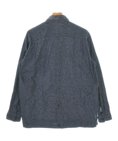 ISSEY MIYAKE MEN（イッセイ　ミヤケ　メン）カジュアルシャツ 紺 サイズ:2(M位) メンズ/2200704037038