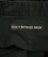 ISSEY MIYAKE MEN（イッセイ　ミヤケ　メン）カジュアルシャツ 黒 サイズ:2(M位) メンズ/2200704088030
