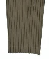 ISSEY MIYAKE MEN（イッセイ　ミヤケ　メン）その他 カーキ サイズ:4(XL位) メンズ/2200699918046