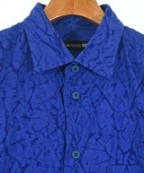 ISSEY MIYAKE MEN（イッセイ　ミヤケ　メン）カジュアルシャツ 青 サイズ:2(M位) メンズ/2200704364059