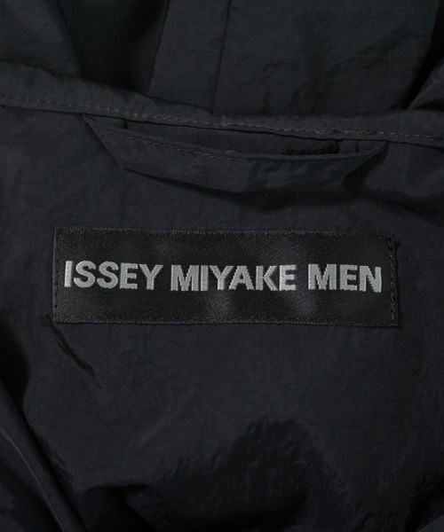 ISSEY MIYAKE MEN（イッセイ　ミヤケ　メン）その他 黒 サイズ:2(M位) メンズ/2200705742030
