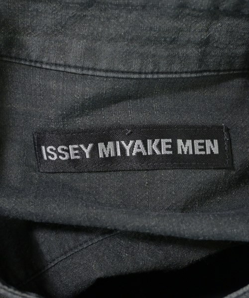 ISSEY MIYAKE MEN（イッセイ　ミヤケ　メン）カジュアルシャツ グレー サイズ:2(M位) メンズ/2200705742061