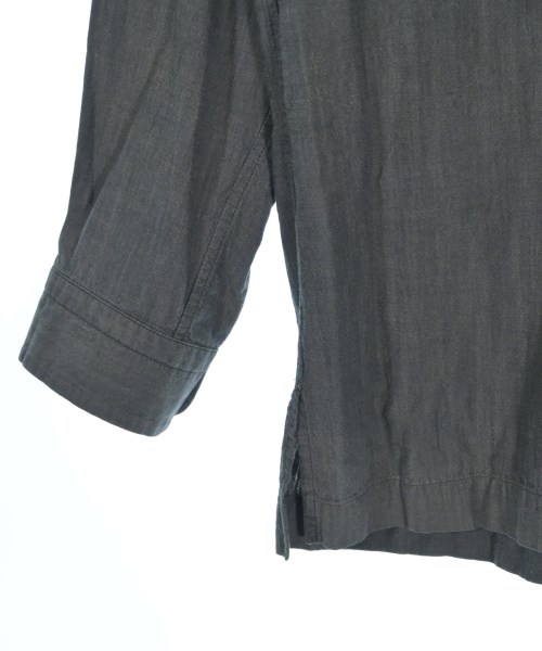ISSEY MIYAKE MEN（イッセイ　ミヤケ　メン）カジュアルシャツ グレー サイズ:2(M位) メンズ/2200705742061