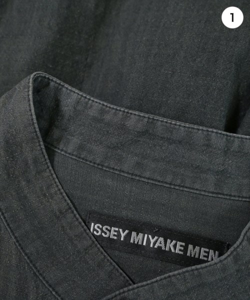 ISSEY MIYAKE MEN（イッセイ　ミヤケ　メン）カジュアルシャツ グレー サイズ:2(M位) メンズ/2200705742061