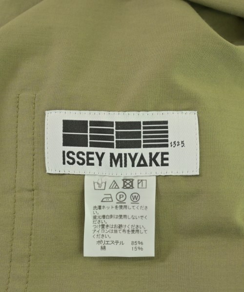 ISSEY MIYAKE MEN（イッセイ　ミヤケ　メン）カジュアルシャツ カーキ サイズ:3(L位) メンズ/2200710141057