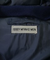 ISSEY MIYAKE MEN（イッセイ　ミヤケ　メン）ダウンコート 紺 サイズ:M メンズ/2200662699019