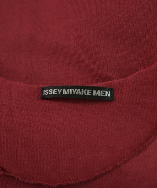 ISSEY MIYAKE MEN（イッセイ　ミヤケ　メン）Tシャツ・カットソー 赤 サイズ:2(M位) メンズ/2200663027026