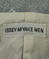 ISSEY MIYAKE MEN（イッセイ　ミヤケ　メン）カジュアルジャケット グレー サイズ:-(L位) メンズ/2200721645025