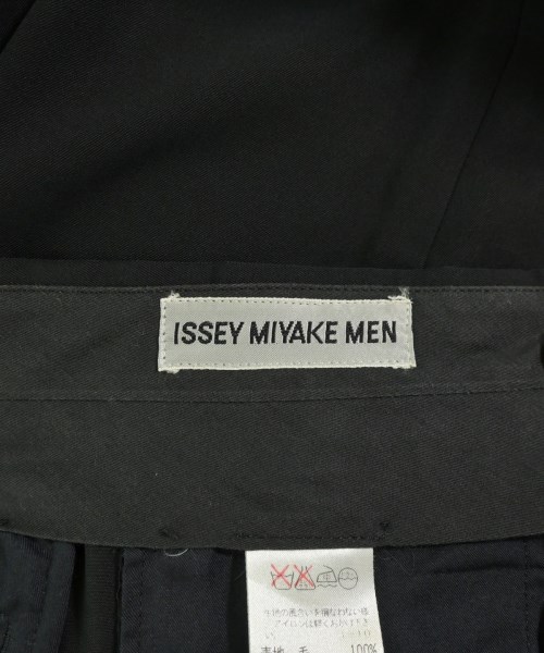 ISSEY MIYAKE MEN（イッセイ　ミヤケ　メン）スラックス 黒 サイズ:M メンズ/2200726050121