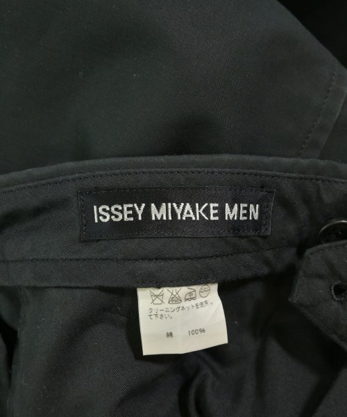 ISSEY MIYAKE MEN（イッセイ　ミヤケ　メン）スラックス 黒 サイズ:3(L位) メンズ/2200726050138