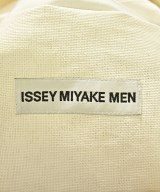 ISSEY MIYAKE MEN（イッセイ　ミヤケ　メン）カジュアルシャツ 白 サイズ:2(M位) メンズ/2200684438146