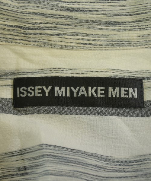 ISSEY MIYAKE MEN（イッセイ　ミヤケ　メン）カジュアルシャツ 白 サイズ:2(M位) メンズ/2200680928030