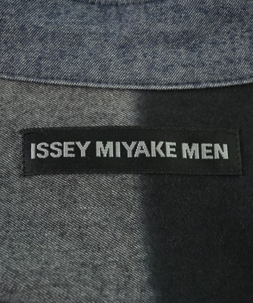 ISSEY MIYAKE MEN（イッセイ　ミヤケ　メン）カジュアルシャツ 青 サイズ:3(L位) メンズ/2200685266038