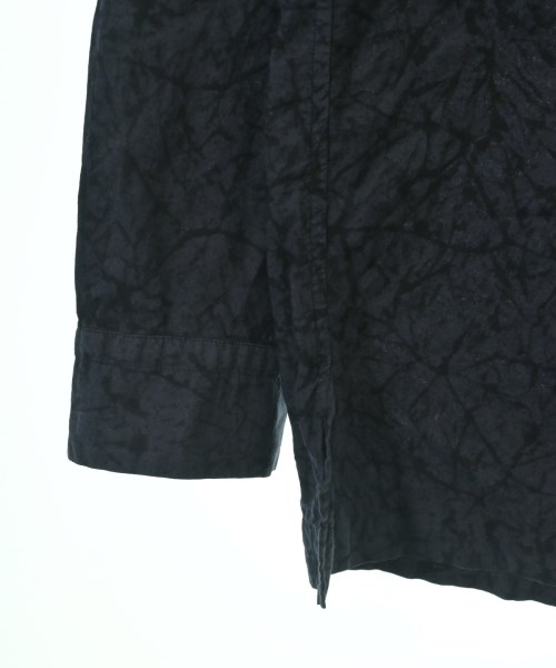 ISSEY MIYAKE MEN（イッセイ　ミヤケ　メン）カジュアルシャツ 紺 サイズ:2(M位) メンズ/2200685374016