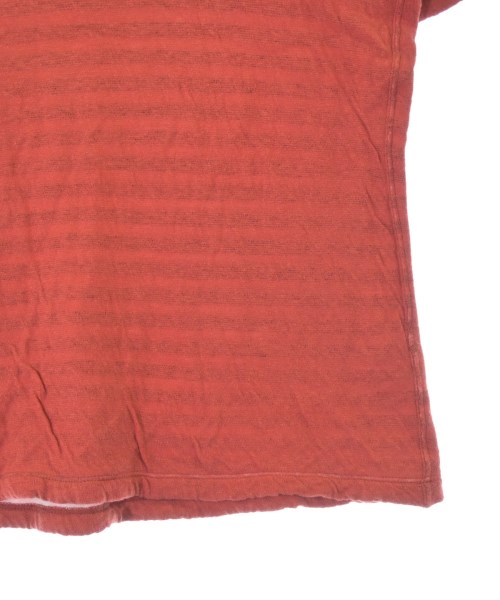 ISSEY MIYAKE MEN（イッセイ　ミヤケ　メン）Tシャツ・カットソー 赤 サイズ:2(M位) メンズ/2200685374023