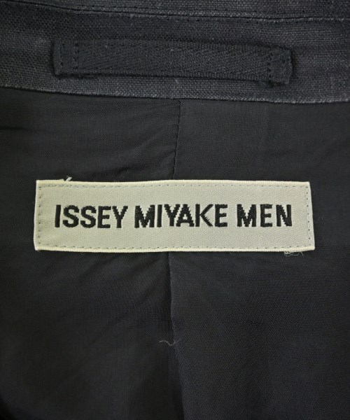 ISSEY MIYAKE MEN（イッセイ　ミヤケ　メン）ジャケット 紺 サイズ:F メンズ/2200685530160
