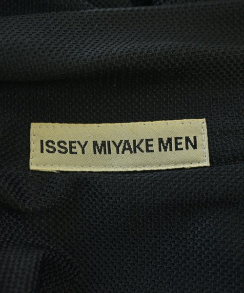 ISSEY MIYAKE MEN（イッセイ　ミヤケ　メン）カジュアルジャケット 紺 サイズ:L メンズ/2200688682064
