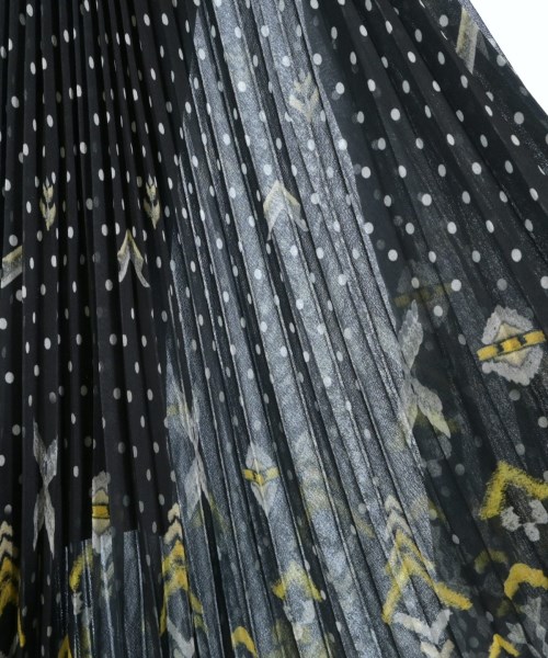 ERMANNO SCERVINO（エルマノシェルビーノ）ロング・マキシ丈スカート 黒 サイズ:38(S位) レディース/2200640346089