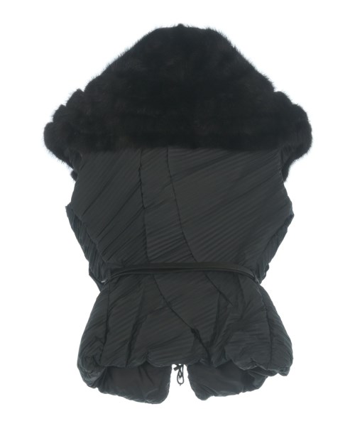 ERMANNO SCERVINO（エルマノシェルビーノ）ダウンジャケット/ダウンベスト 黒 サイズ:38(S位) レディース/2200697344021
