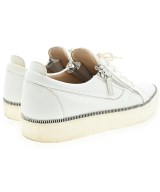 GIUSEPPE ZANOTTI DESIGN（ジュゼッペザノッティーデサイン）スニーカー 白 サイズ:EU44(29cm位) メンズ/2200660611082