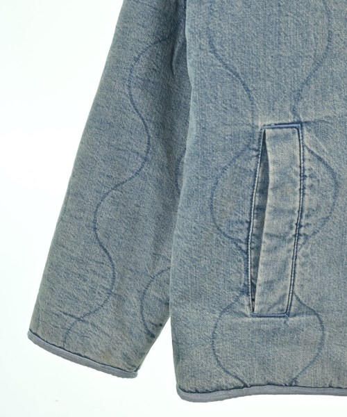 Levi's（リーバイス）ダウンジャケット/ダウンベスト 青 サイズ:S メンズ/2200628238016