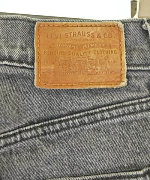 Levi's（リーバイス）デニムパンツ グレー サイズ:26(M位) レディース/2200543861092